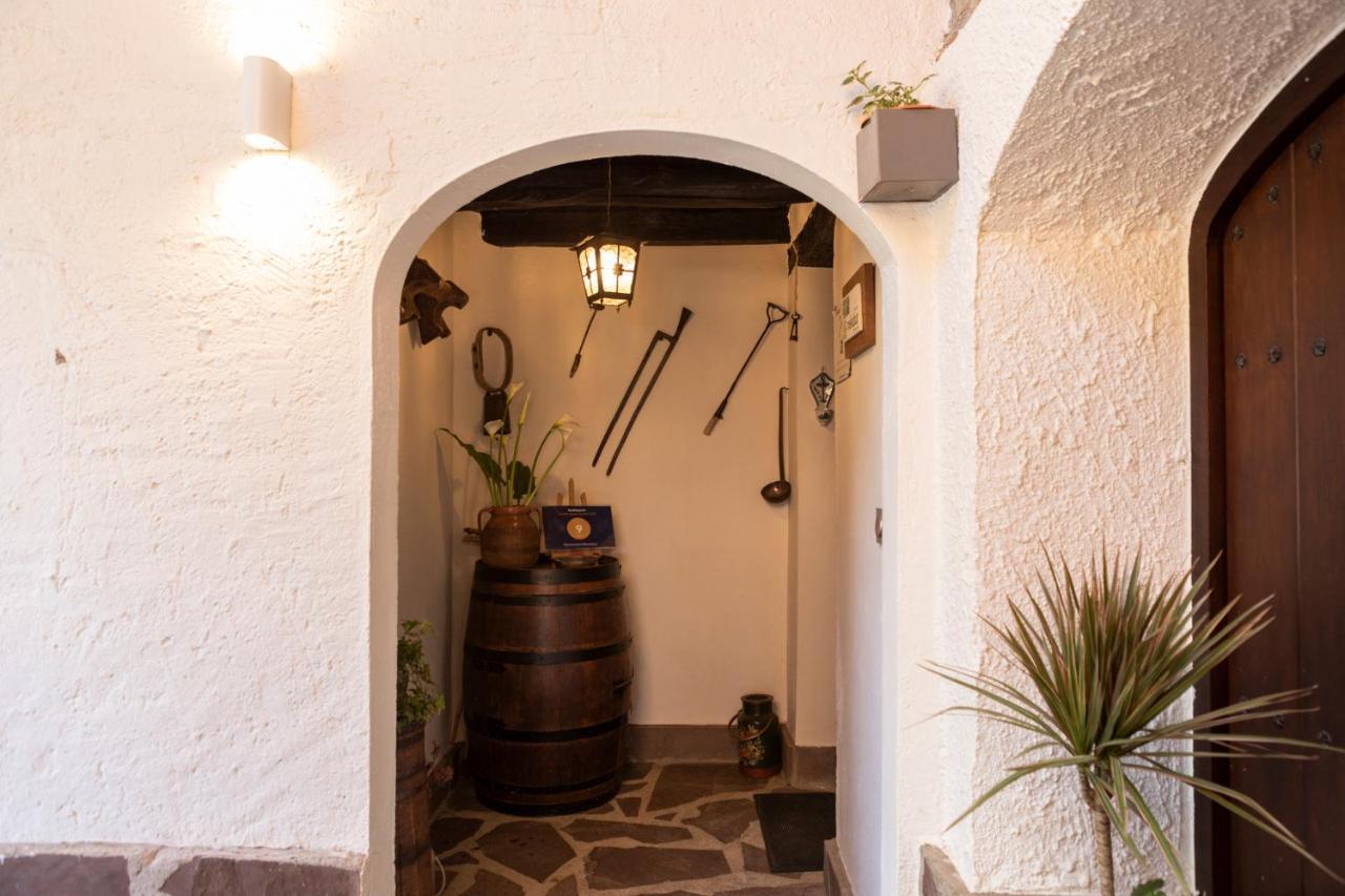אורנייטה Agroturismo Montefrio מראה חיצוני תמונה